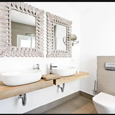 Puerto Banus Luxury Located In Harbor Lejlighed Marbella